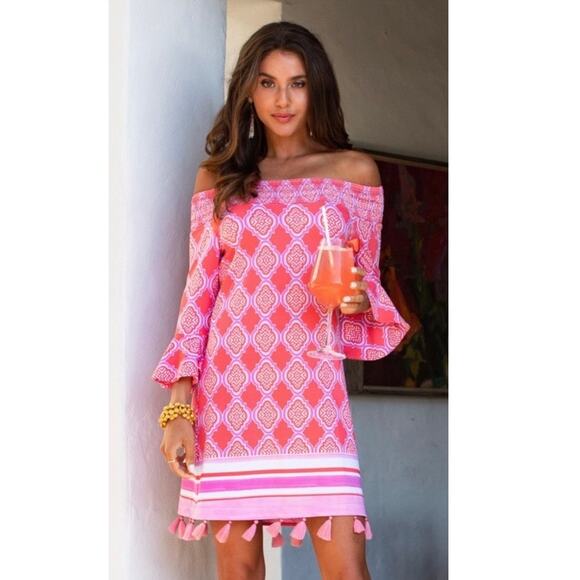 Cabana Life UPF Sun Protection Coral Geo Coverlux Smocked Dress NWT - Picture 1 of 14
